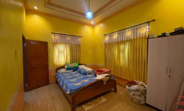 Rumah Villa Mewah 1371 m2 Pinggir Jalan Bojong Purwakarta Dijual Murah