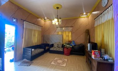 Rumah Villa Mewah 1371 m2 Pinggir Jalan Bojong Purwakarta Dijual Murah