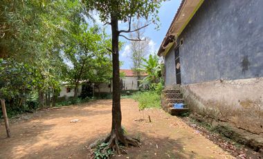 Rumah Villa Mewah 1371 m2 Pinggir Jalan Bojong Purwakarta Dijual Murah