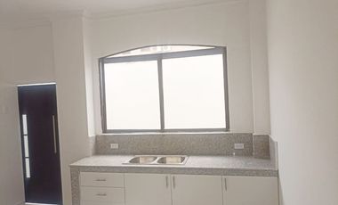 Alquiler Casa en Samborondón Primeros kms Vista al Río - C258