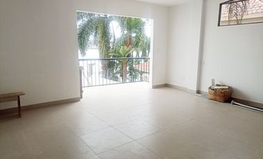 Alquiler Casa en Samborondón Primeros kms Vista al Río - C258