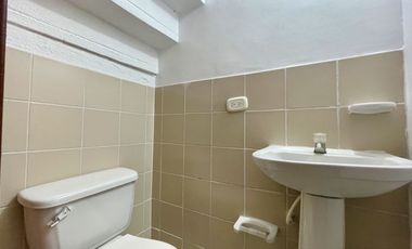 Extraordinaria casa de 3 alcobas en Conjunto Residencial con piscina en la Villa Olímpica. Pereira.