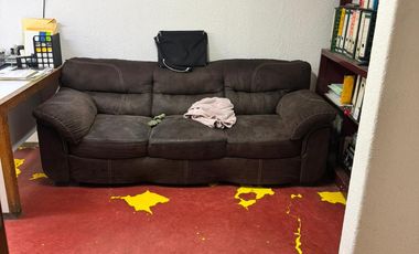 Propiedad Comercial locales y oficinas en Av, Canal de Tezontle