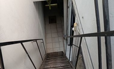 Propiedad Comercial locales y oficinas en Av, Canal de Tezontle