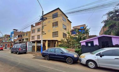 SE VENDE 2.º, 3.º y 4.º, los 3 pisos juntos de una casa – ¡rentabilidad inmediata!