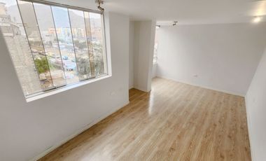 SE VENDE 2.º, 3.º y 4.º, los 3 pisos juntos de una casa – ¡rentabilidad inmediata!