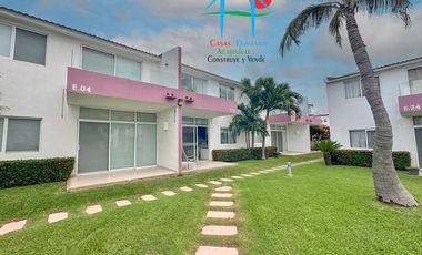 Casa en venta con 3 recámaras y terraza con salida a la alberca