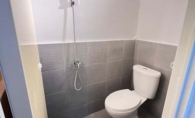 rumah siap huni, modern minimalis selangkah ke airport