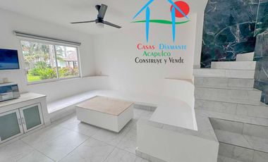 Casa en venta con 3 recámaras y terraza con salida a la alberca