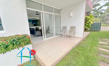 Casa en venta con 3 recámaras y terraza con salida a la alberca
