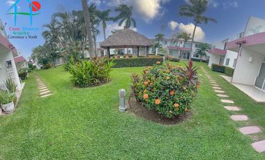 Casa en venta con 3 recámaras y terraza con salida a la alberca