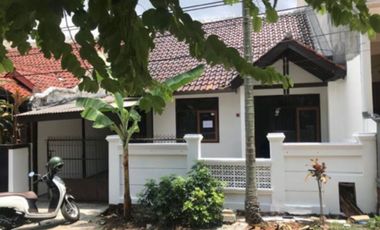 TERMURAH*DISEWAKAN RUMAH TERAWAT DI KOMPLEK BUMI PASUNDAN SINDANGLAYA BANDUNG TIMUR