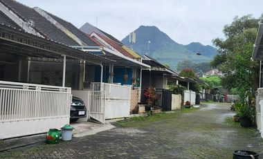 Disewakan Vila kekinian Dekat Dengat Semua Tempat Wisata Kota Batu Tengah Kota