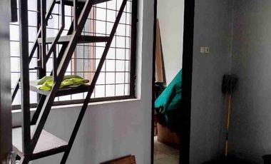 Rumah Dijual, lokasi setrategis, bbs banjir, dlm cluster.. ciputat timur tangsel, nego