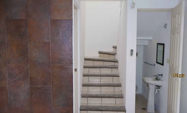 Casa en renta, Fracc. Montecarlo, Prolongación Av. San Miguel 1613.