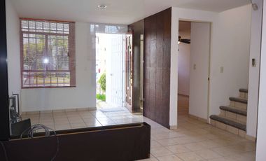 Casa en renta, Fracc. Montecarlo, Prolongación Av. San Miguel 1613.