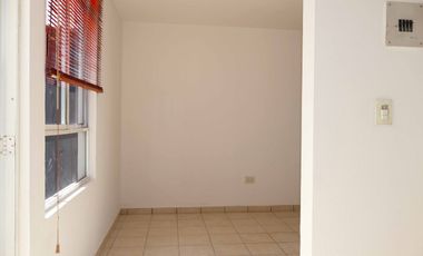 Casa en renta, Fracc. Montecarlo, Prolongación Av. San Miguel 1613.