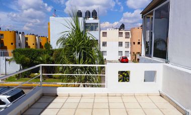 Casa en renta, Fracc. Montecarlo, Prolongación Av. San Miguel 1613.