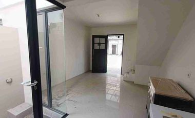 Disewakan murah rumah baru gress amesta living, gunung anyar