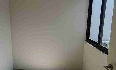 Disewakan murah rumah baru gress amesta living, gunung anyar