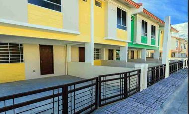 End unit 3 bedrooms ready for occupancy near District Mall Dasmariñas Cavite