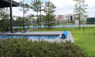 Casa de 1 Planta y  Cluster con Casa Club