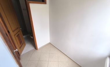 SE ARRIENDA APARTAMENTO EN CABECERA