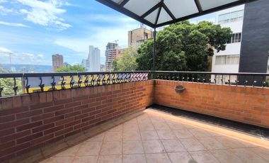 SE ARRIENDA APARTAMENTO EN CABECERA