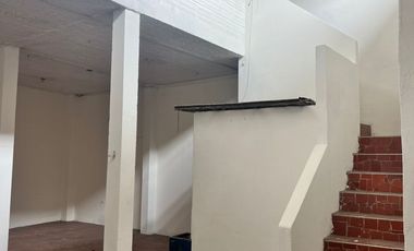 SE ARRIENDA CASA IDEAL PARA BODEGA O FÁBRICA