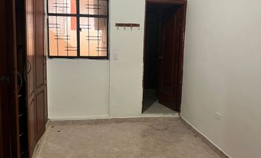 SE ARRIENDA CASA IDEAL PARA BODEGA O FÁBRICA