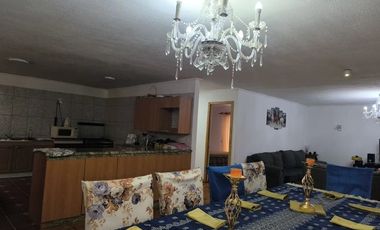 Venta De Casa Con Tres Cabañas En El Quisco