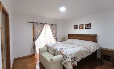 Venta De Casa Con Tres Cabañas En El Quisco