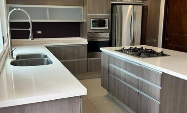 CASA EN RENTA EN LOMAS DE ANGELOPOLIS PUEBLA