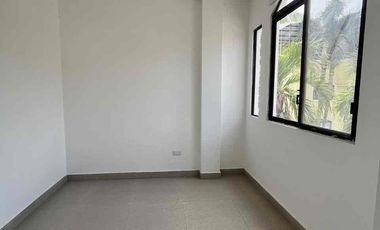 VENDO O ALQUILO MUY BONITA CASA FRENTE AL RÍO BABAHOYO EN SAMBORONDÓN