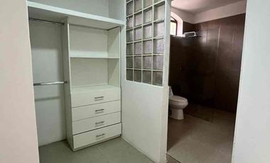 VENDO O ALQUILO MUY BONITA CASA FRENTE AL RÍO BABAHOYO EN SAMBORONDÓN