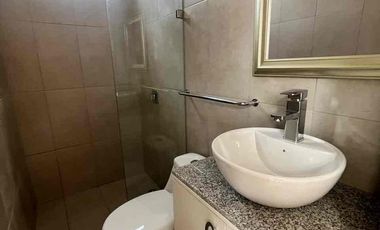 VENDO O ALQUILO MUY BONITA CASA FRENTE AL RÍO BABAHOYO EN SAMBORONDÓN