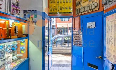 Oportunidad! Tres Locales Comerciales, Venta en Bloque!