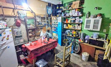Oportunidad! Tres Locales Comerciales, Venta en Bloque!