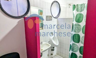 Oportunidad! Tres Locales Comerciales, Venta en Bloque!