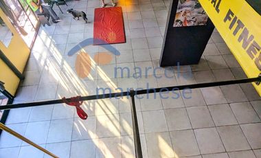 Oportunidad! Tres Locales Comerciales, Venta en Bloque!