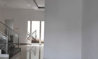 Langka Banget Rumah Baru Gress Citraland dekat Gwalk 4 Kamar Tidur