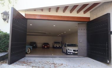 Casa en venta. Bosques de las Lomas