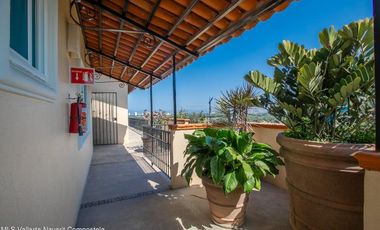 CONDOMINIO LOS CARACOLES