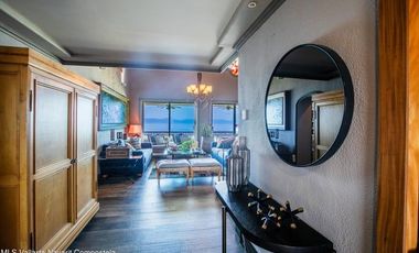 CONDOMINIO LOS CARACOLES