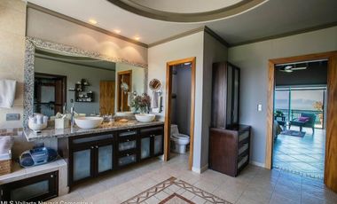 CONDOMINIO LOS CARACOLES