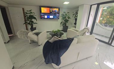 lujo de apto minimalista moderno en milla de oro