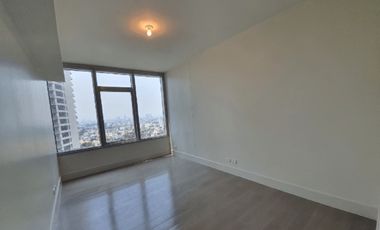 FOR SALE! 2BR Unit Overlooking the Amenities in Lincoln Tower, Proscenium at Rockwell