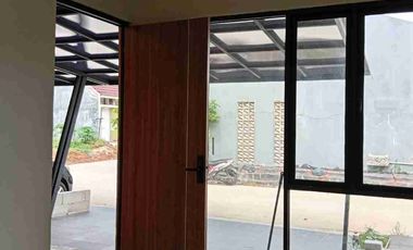 Over kredit Rumah cluster Di mutiara Gading City Bekasi Strategis,nyaman Asri dan aman dr Banjir