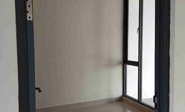 Over kredit Rumah cluster Di mutiara Gading City Bekasi Strategis,nyaman Asri dan aman dr Banjir