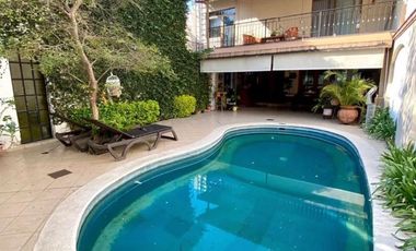CASA EN VENTA EN JARDINES DE LOS ARCOS, GUADALAJARA JALISCO